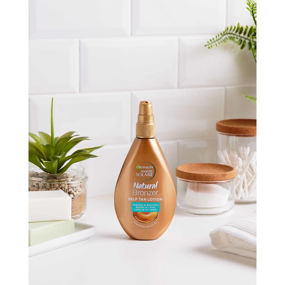 Ambre Solaire Natural Bronzer Lotion 150ml