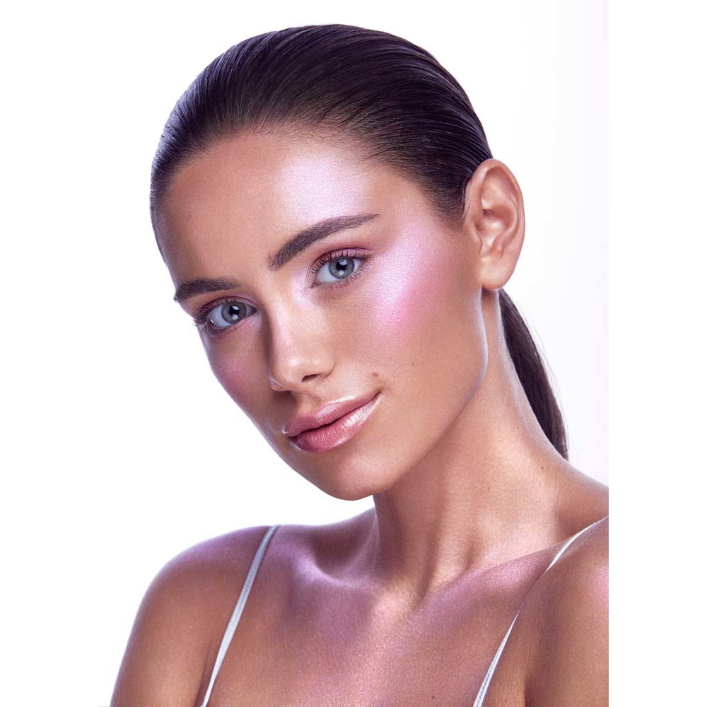 OFRA x Nikkie Tutorials Highlighter