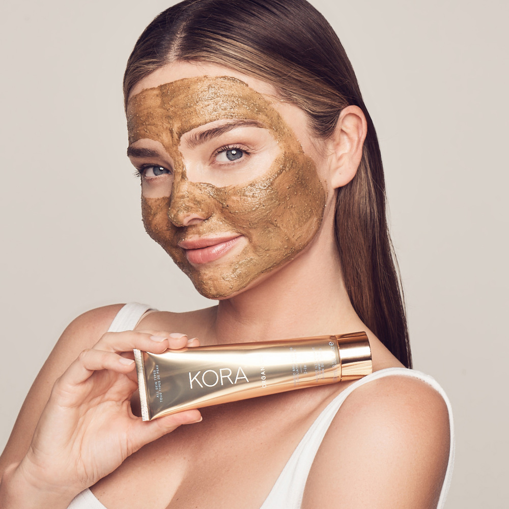 Turmeric Brightening & Exfoliating Mask 2-in-1