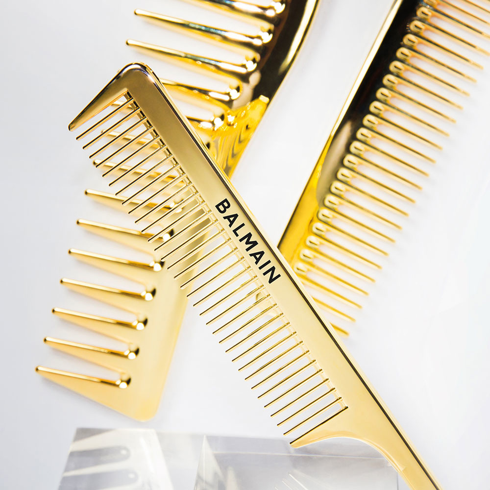 Golden Tail Hair Comb