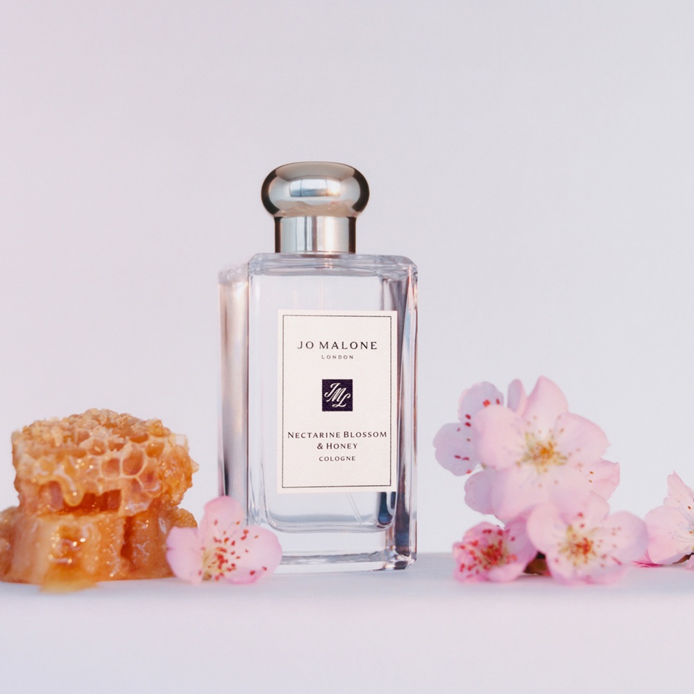 Nectarine Blossom & Honey, Cologne