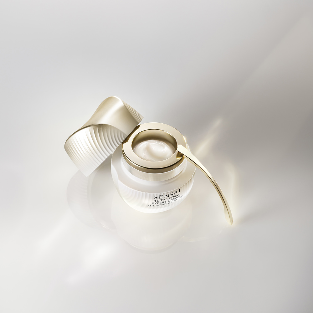 Total Form Expert Cream